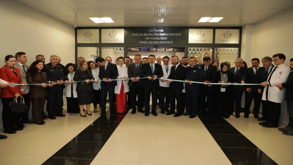 KSB&Uuml; Tıp Fak&uuml;ltesi Sim&uuml;lasyon Merkezi a&ccedil;ıldı
