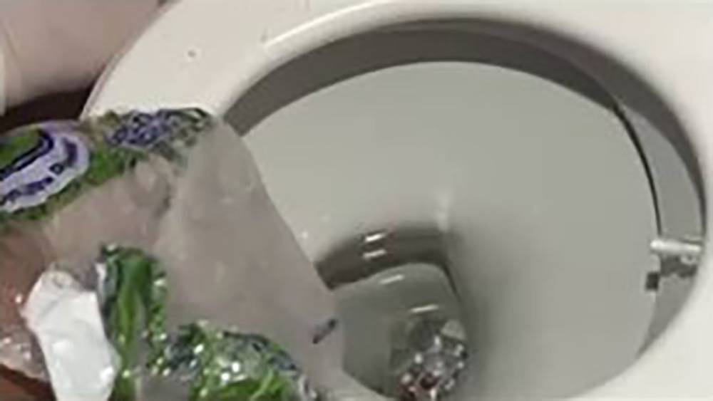 Uyuşturucu &ccedil;etesine darbe: 1&rsquo;i avukat 3 kişi tutuklandı
