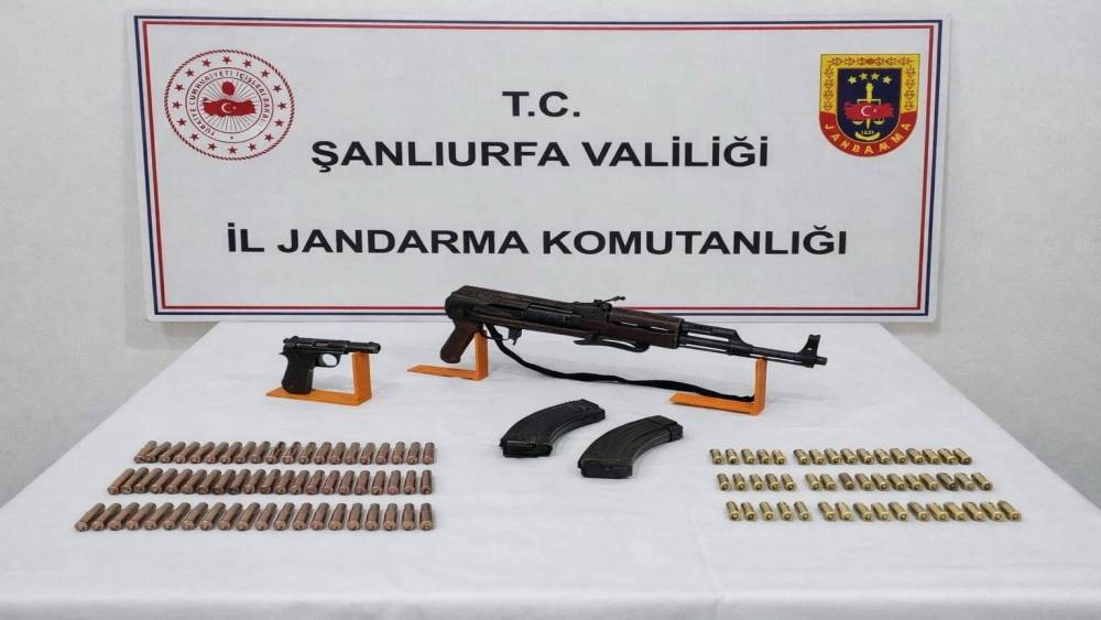Şanlıurfa&rsquo;da silah ka&ccedil;ak&ccedil;ılığı operasyonu: 13 g&ouml;zaltı
