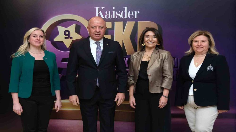 ASO Başkanı Ardı&ccedil;: "Bizim i&ccedil;in asıl &ouml;nemli olan kadınların yalnızca istihdamda değil, karar alma mekanizmalarında da g&uuml;&ccedil;l&uuml; şekilde yer almasıdır"
