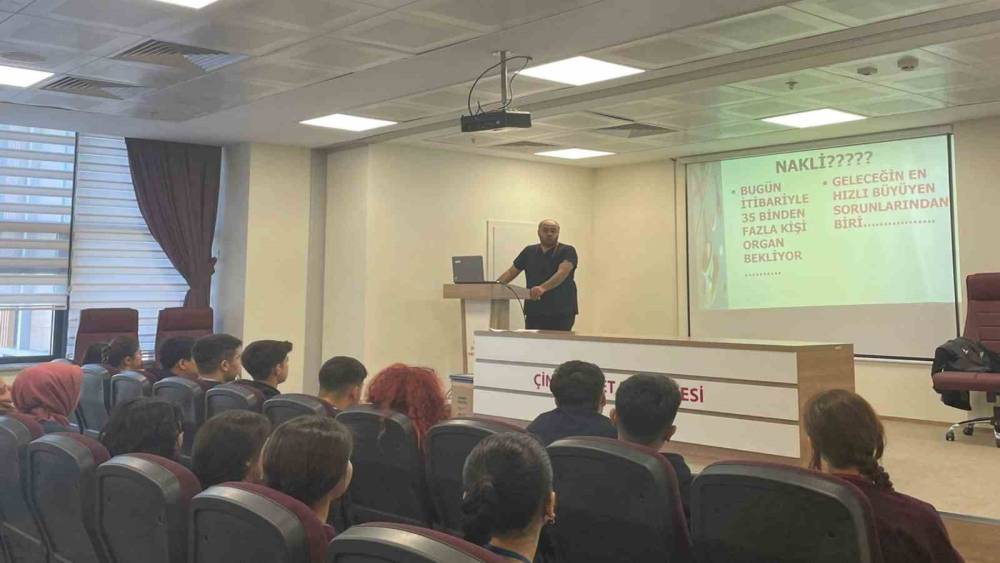 &Ccedil;ine&rsquo;de sağlık personeline organ bağışı eğitimi
