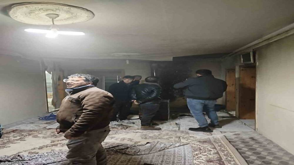 Van&rsquo;da ev yangını
