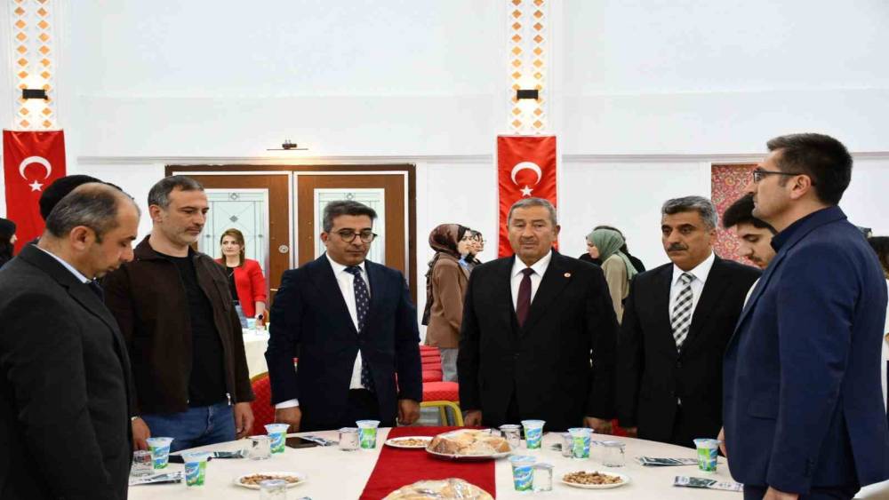 Başkan Bozkurt, &rsquo;Sağlık&ccedil;ılar Haftası&rsquo; programına katıldı
