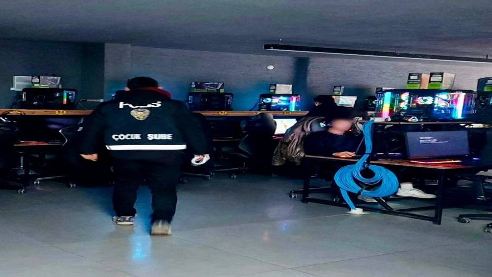 Bilecik&rsquo;te okul &ccedil;evrelerinde 381 kişiye denetim
