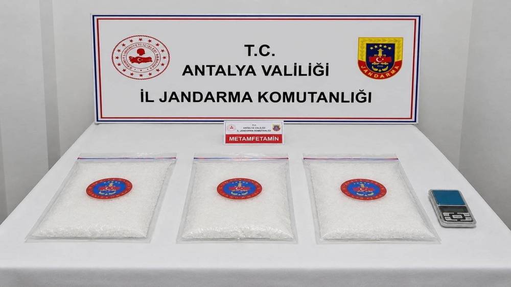 Serik&rsquo;te uyuşturucu operasyonunda 2 tutuklama
