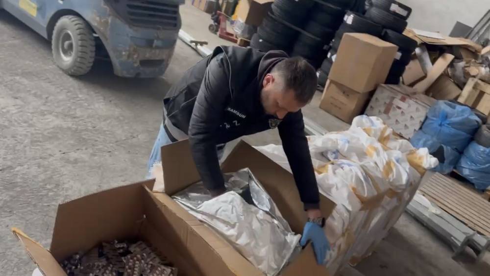 Samsun&rsquo;da zehir tacirlerine darbe: 172 bin hap ele ge&ccedil;irildi
