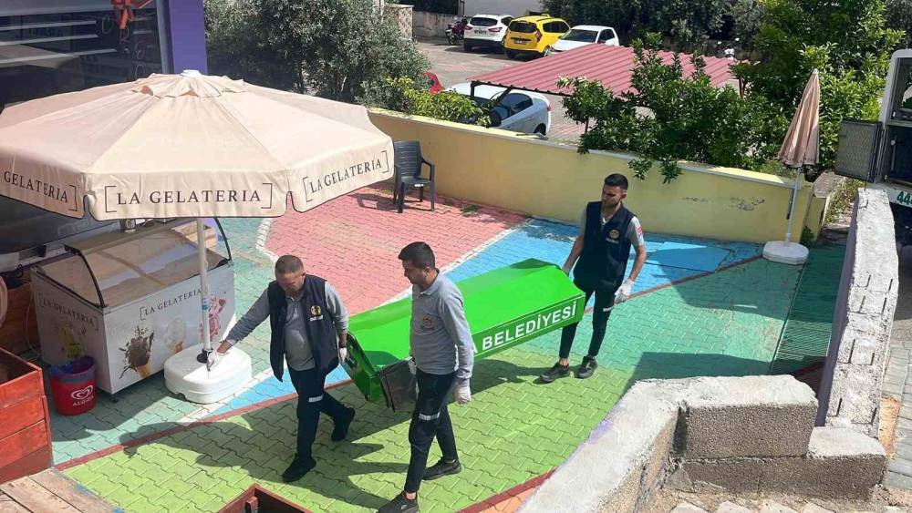 Antalya&rsquo;da hostelde kalan adam &ouml;l&uuml; bulundu
