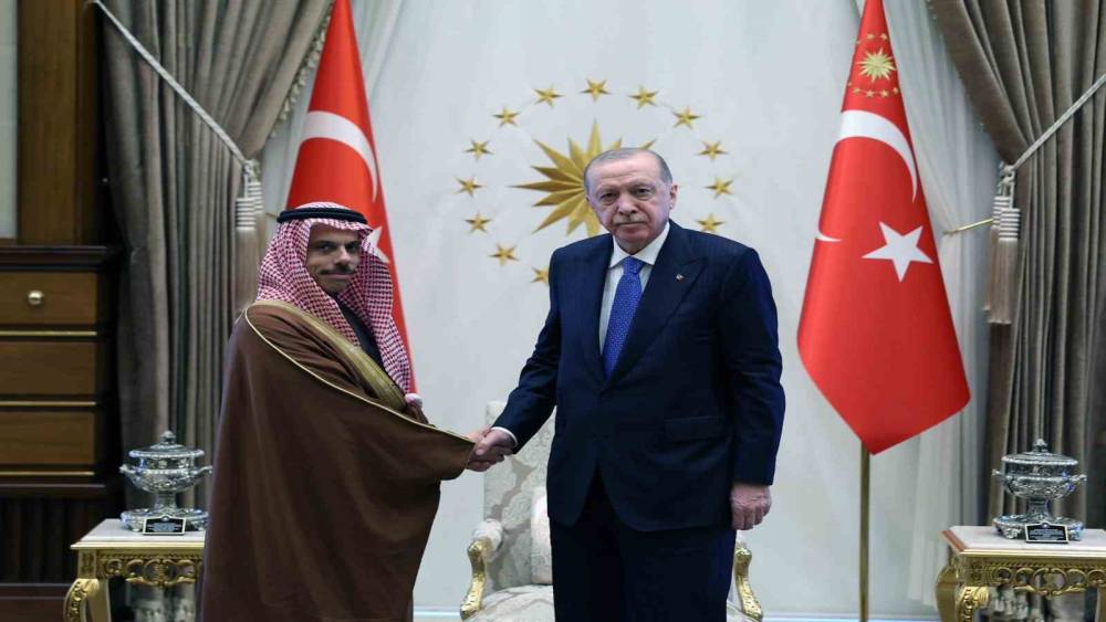 Cumhurbaşkanı Erdoğan, Suudi Arabistan Dışişleri Bakanı Ferhan&rsquo;ı kabul etti
