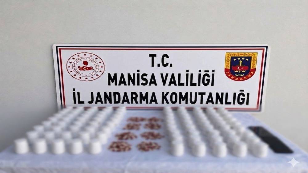 Salihli&rsquo;de 5 bin 238 adet uyuşturucu hap ele ge&ccedil;irildi
