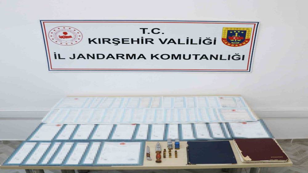 Kırşehir&rsquo;de tefecilik operasyonu: 4 tutuklama
