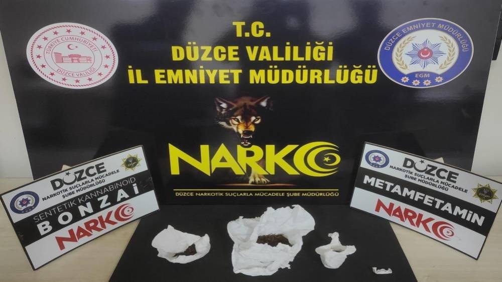 D&uuml;zce&rsquo;de 44 şahsa uyuşturucudan işlem yapıldı
