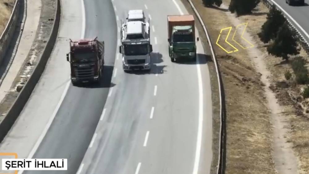 Gaziantep&rsquo;te otoyolda dron destekli denetim: Bin 123 araca ceza
