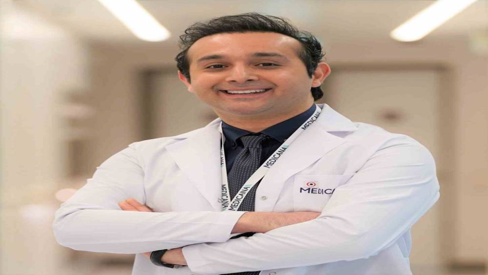Doğum şekli anne ve bebeğin sağlık durumuna g&ouml;re belirlenmeli
