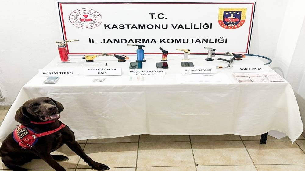 Kastamonu&rsquo;da uyuşturucu operasyonu: 1 g&ouml;zaltı
