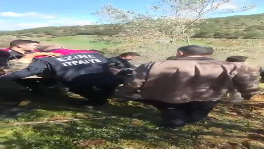 Kazada yaralanan s&uuml;r&uuml;c&uuml; i&ccedil;in belediye başkanı ve vatandaşlar seferber oldu
