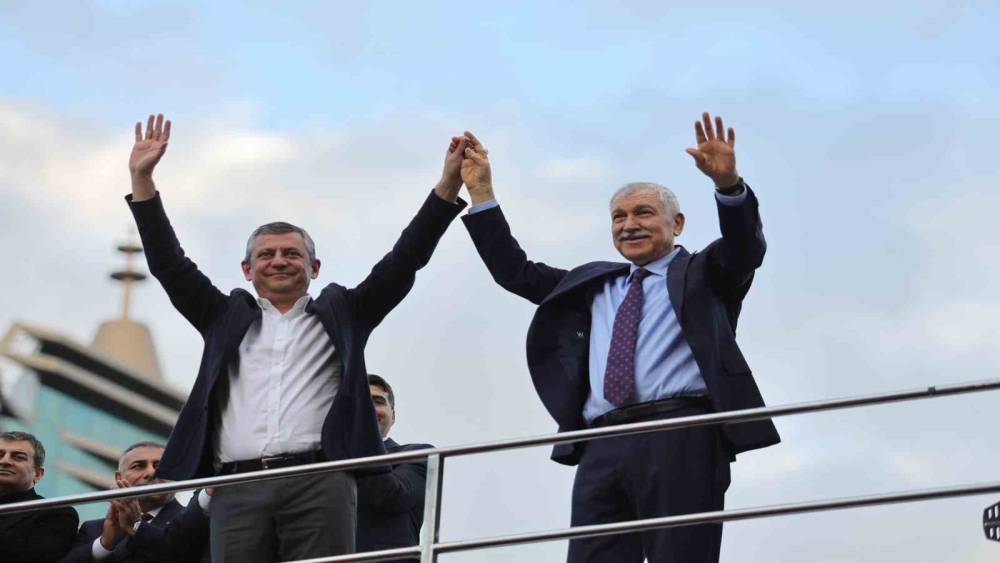 CHP Genel Başkanı &Ouml;zel: "Tutuksuz ve adil bir yargılama s&uuml;recinin yaşanmasını bekliyoruz"
