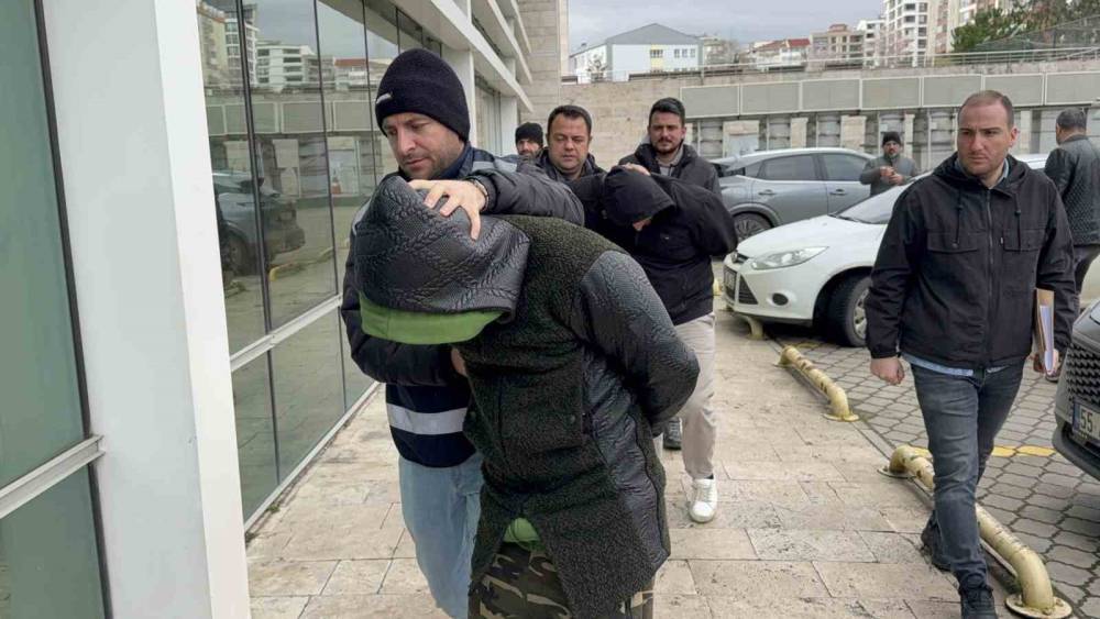 "Kahraman kurye" ara&ccedil; kundaklamaktan g&ouml;zaltına alındı
