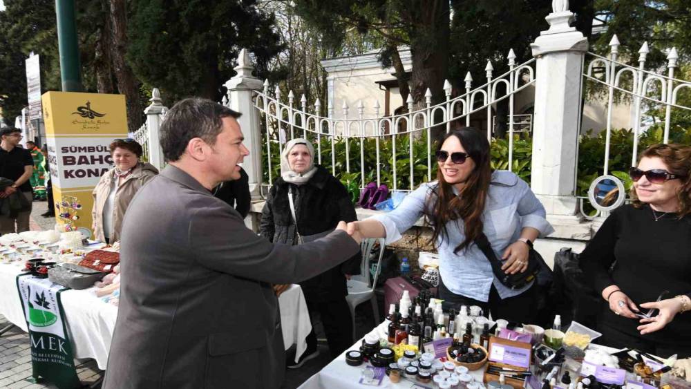 Osmangazi&rsquo;de kadınların el emeği b&uuml;y&uuml;k beğeni topladı
