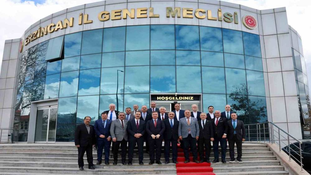 Vali Aydoğdu&rsquo;dan İl Genel Meclisi&rsquo;ne hayırlı olsun ziyareti
