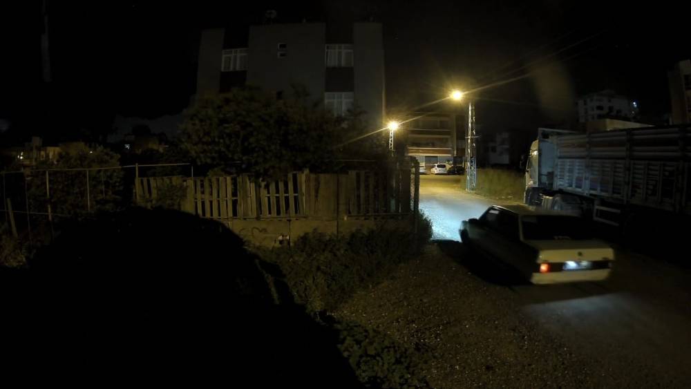 3 tırdan 6 ak&uuml; &ccedil;alan gen&ccedil;lerden "Paraya ihtiyacımız vardı" savunması
