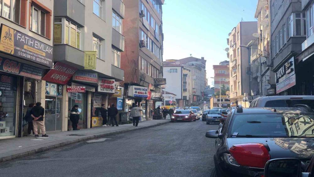 Zonguldak Ereğli&rsquo;de kavga: 2 yaralı
