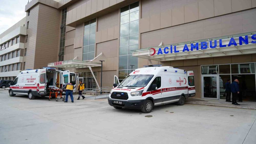 Erzincan&rsquo;da doktor evinde &ouml;l&uuml; bulundu
