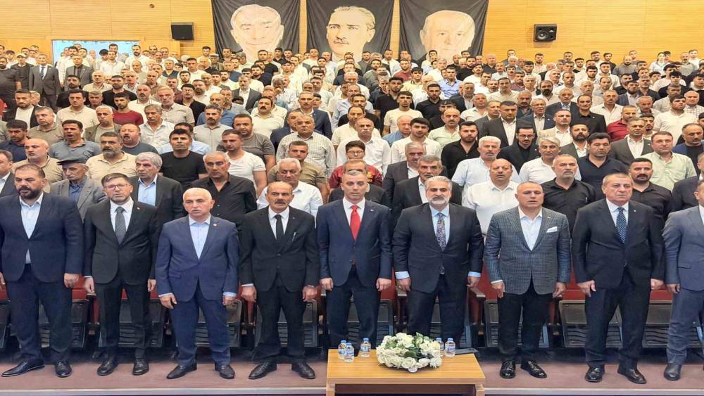 MHP Siirt İl Başkanı Cengizhan T&uuml;kenmez g&uuml;ven tazeledi
