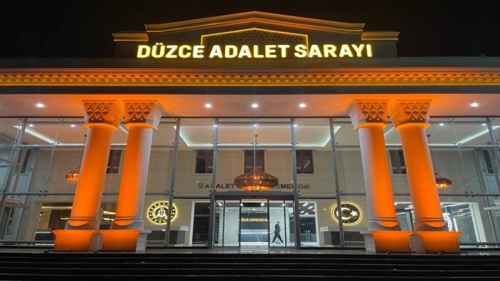 D&uuml;zce&rsquo;de 15 bin kişi sorgulandı aranan 16 kişi tutuklandı
