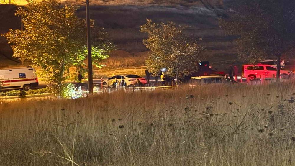 Ankara&rsquo;da uygulama noktasında polise ateş a&ccedil;ıldı: 1 polis şehit oldu
