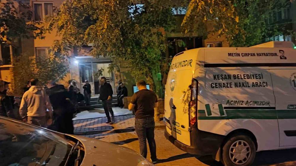 Keşan&rsquo;da bir kişi evinde &ouml;l&uuml; bulundu
