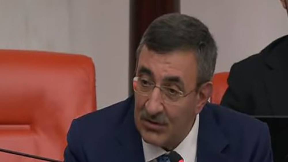 Cumhurbaşkanı Yardımcısı Yılmaz: "(Fon soruşturması) Milletimizin kaynağı bu s&uuml;re&ccedil;lerde kullanılmayacak"
