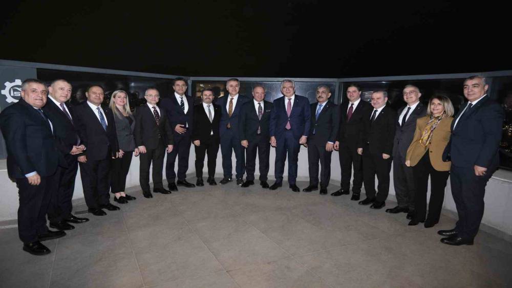 ASO Başkanı Ardı&ccedil;: "&Uuml;retimde katma değeri y&uuml;kseltecek &ccedil;alışmaları &ouml;ncelikli g&ouml;r&uuml;yoruz"
