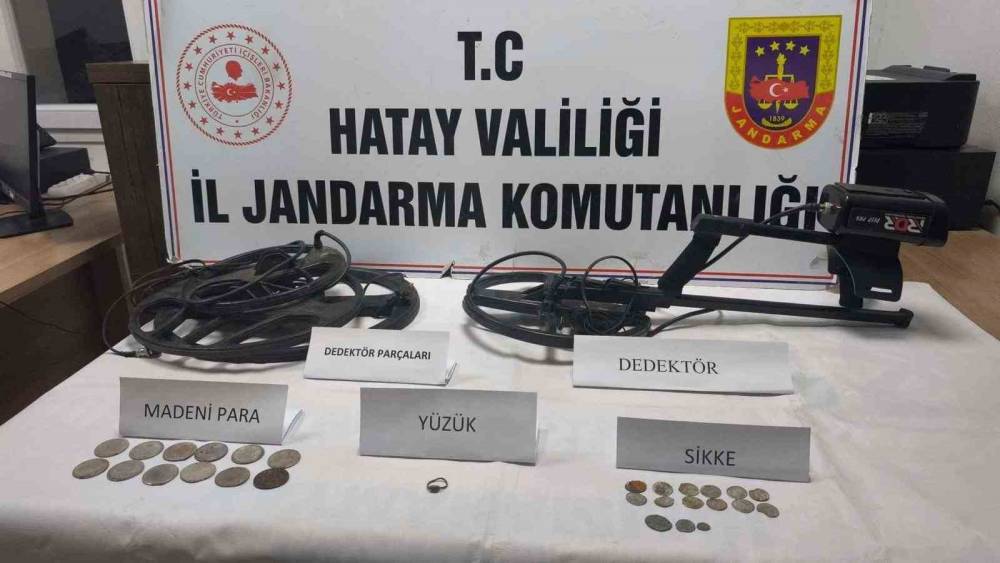 Hatay&rsquo;da sikke ve y&uuml;z&uuml;k ele ge&ccedil;irildi
