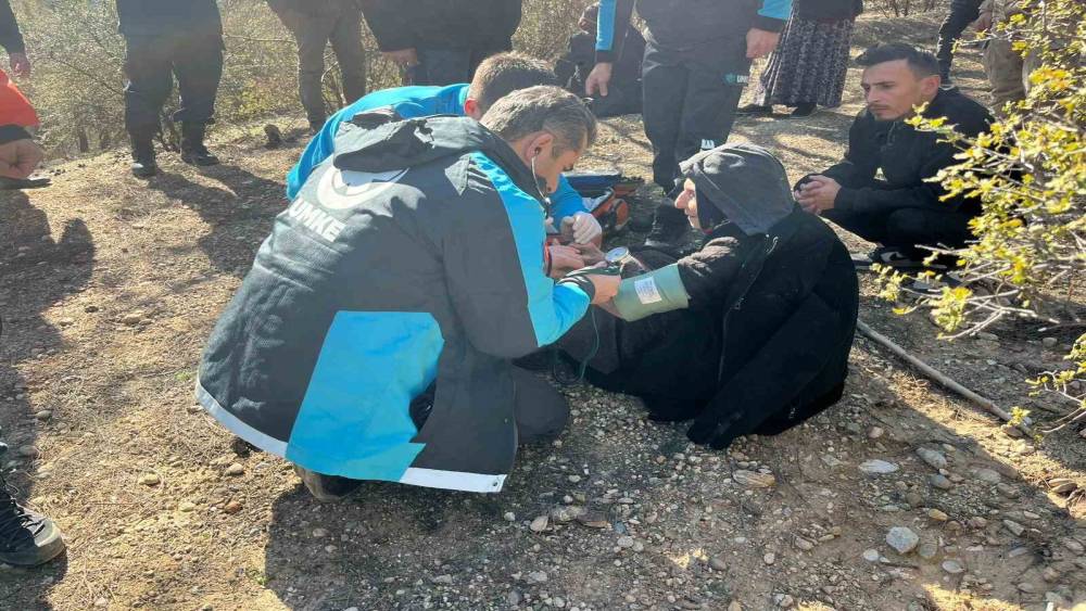 Karaman&rsquo;da kaybolan yaşlı kadın 12 saat sonra sağ salim bulundu
