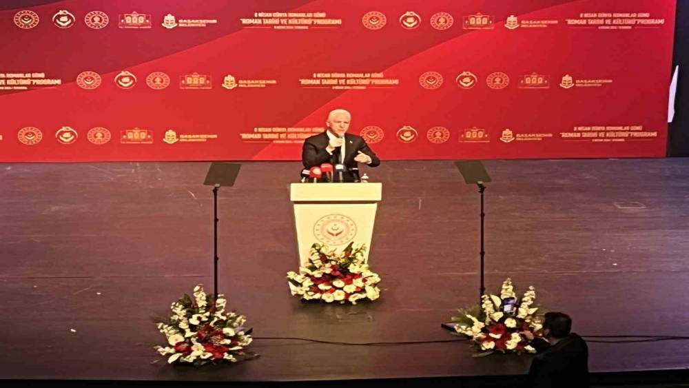 Bakan G&ouml;ktaş: "Romanların yoğun yaşadığı 22 ilde bug&uuml;ne kadar toplam 6 bin 720 konut yaparak vatandaşlarımıza teslim ettik"
