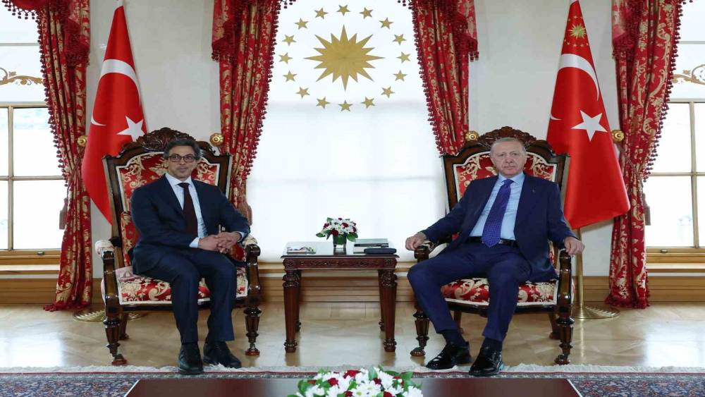 Cumhurbaşkanı Erdoğan, BAE Devlet Başkan Yardımcısı Al Nahyan&rsquo;ı kabul etti

