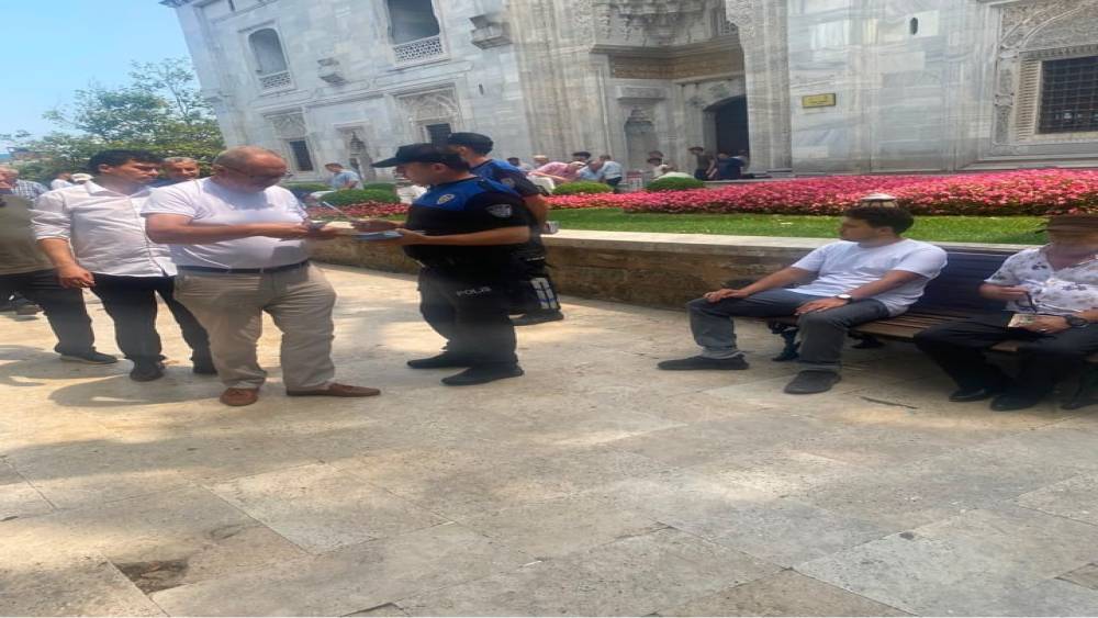 Bursa&rsquo;da polisten vatandaşlara g&uuml;venlik bilgilendirmesi
