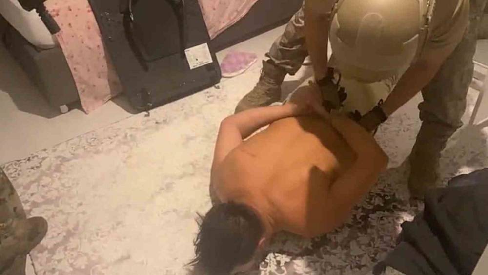Bel&ccedil;ika merkezli su&ccedil; &ouml;rg&uuml;t&uuml;ne İzmir&rsquo;de operasyon: 24 g&ouml;zaltı
