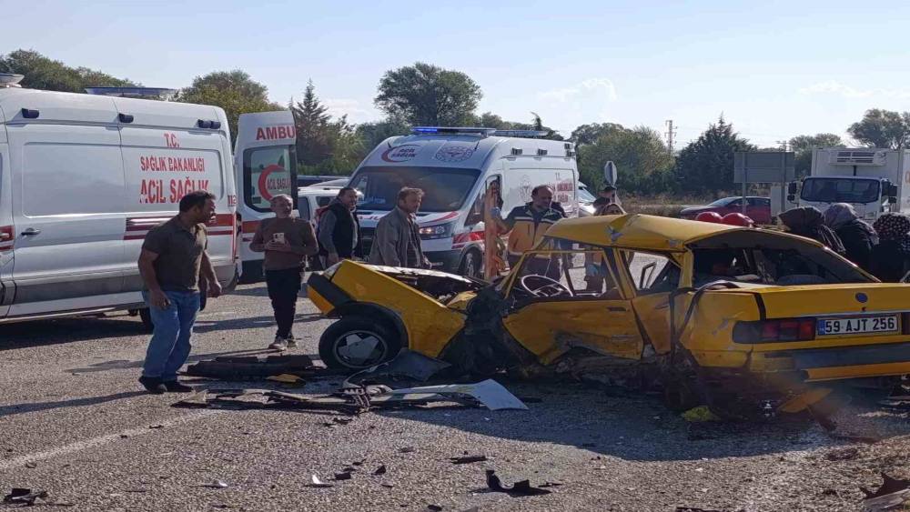 Konya&rsquo;daki feci kazada &ouml;lenlerin kimlikleri belli oldu
