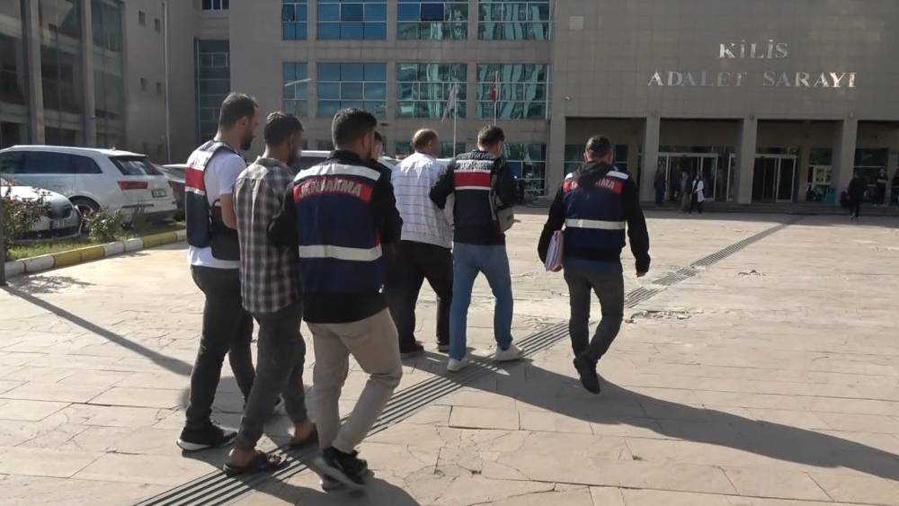 Kilis&rsquo;te DEAŞ operasyonunda 2 ş&uuml;pheli yakalandı
