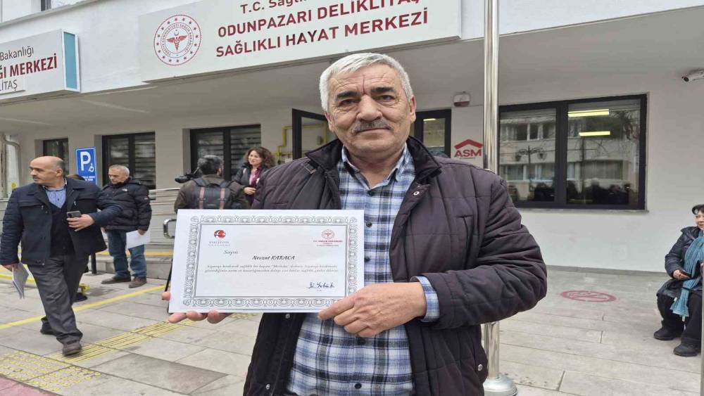 Yaklaşık 40 yıldır i&ccedil;tiği sigarayı 1 haftada bıraktı
