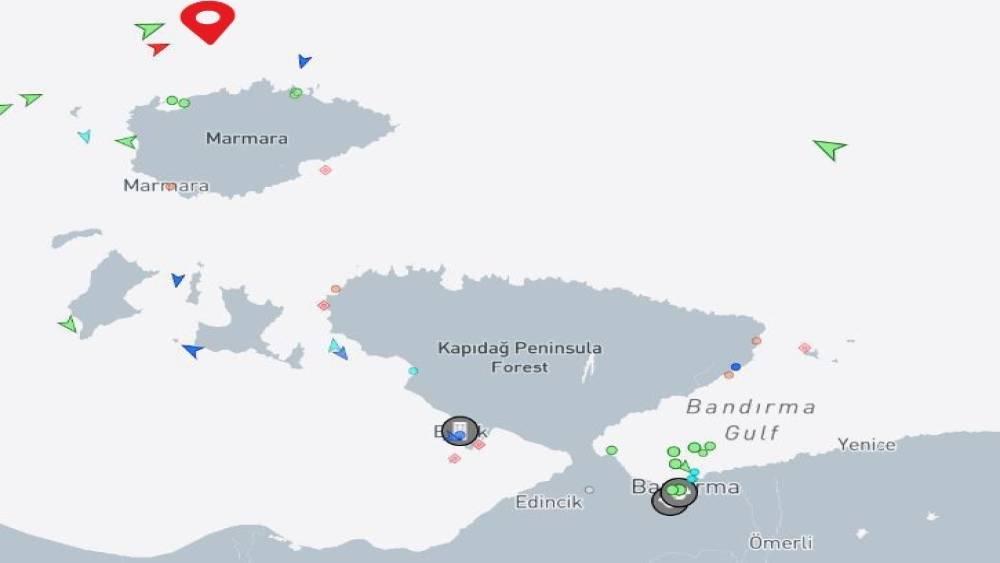 Marmara Denizi&rsquo;ne atladığı iddia edilen gen&ccedil; i&ccedil;in arama &ccedil;alışması başlatıldı
