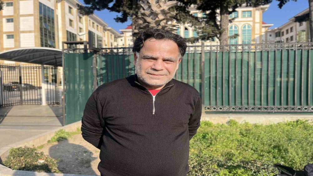 Antalya&rsquo;da 38 bin Euro dolandırıldı, ertesi g&uuml;n ş&uuml;pheliler tespit edilince şaka yapılıyor sandı
