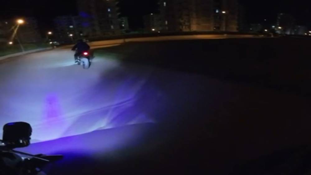 Adana&rsquo;da &rsquo;dur&rsquo; ihtarına uymayan motosiklet s&uuml;r&uuml;c&uuml;s&uuml;ne 497 bin TL ceza
