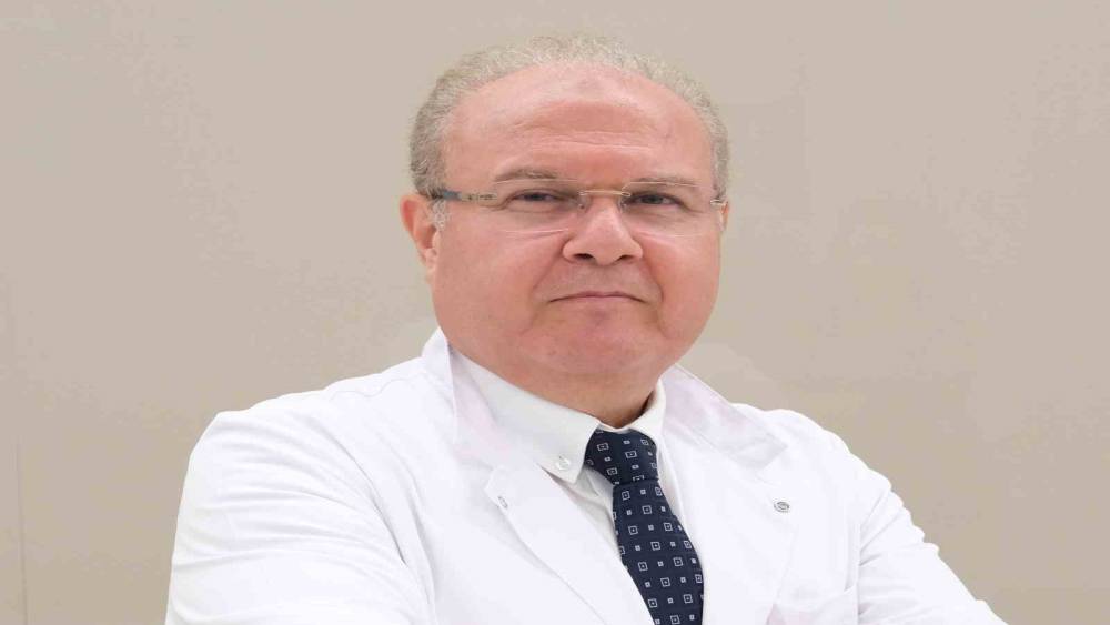 "Uzun s&uuml;ren burun tıkanıklığı nazal polip belirtisi olabilir"
