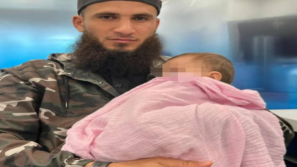 Şehit polislerin katili DEAŞ&rsquo;lı ter&ouml;ristin dijital izleri Kocaeli&rsquo;deki ş&uuml;phelilere uzandı
