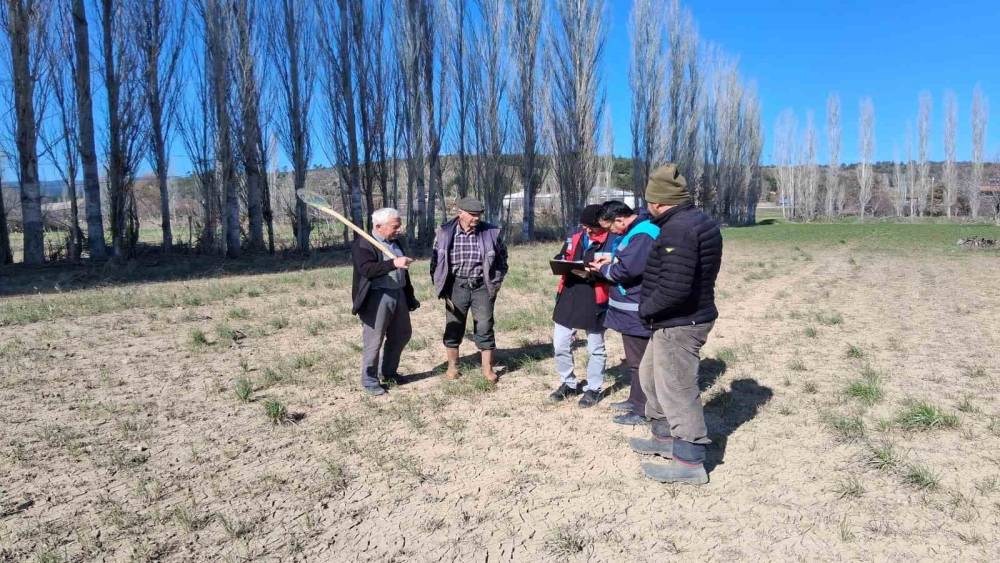 Gediz&rsquo;de sel sonrası zarar tespiti yapıldı
