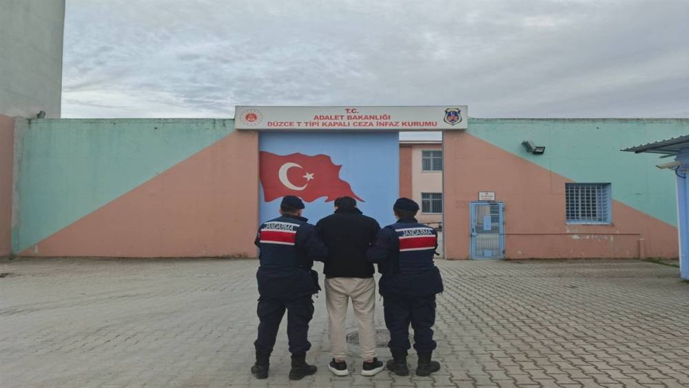 D&uuml;zce&rsquo;de 25 bin kişi sorgulandı 18 kişi tutuklandı
