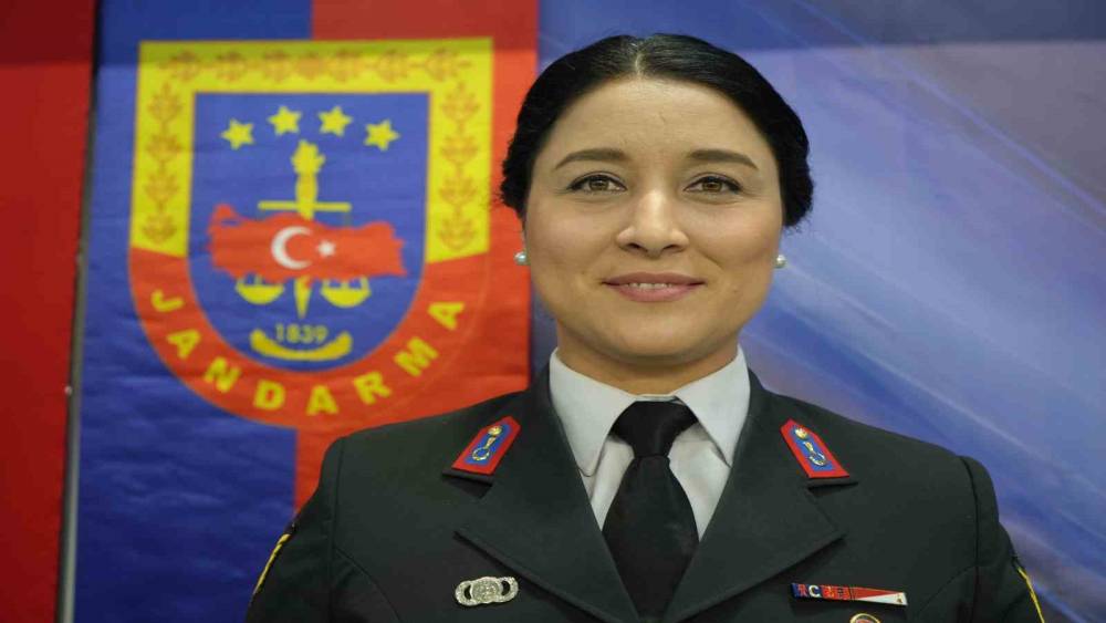 Samsun jandarmasından g&uuml;ven veren mesaj: "Şiddet ihbarlarına azami hassasiyetle m&uuml;dahale ediyoruz"
