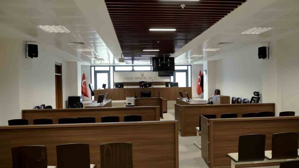 Kırıkkale&rsquo;de boşanma aşamasındaki gelinini ve kız kardeşini &ouml;ld&uuml;ren sanık hakim karşısında
